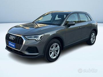 Audi Q3 35 1.5 tfsi Business Advanced s-tronic