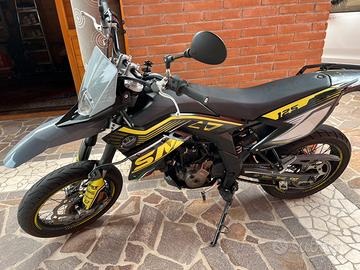 Moto , motard