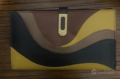 Portafoglio in pelle