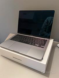 Macbook pro M2  13” 2022