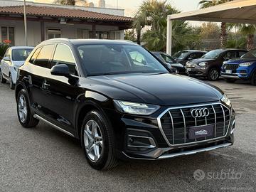 AUDI Q5 35 TDI S tronic Business Advanced