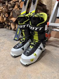 Scsrponi scialpinismo Scott Cosmos Tour 26