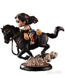Wonder Woman a Cavallo Q-Fig