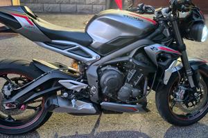 street triple rs 2020