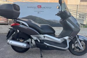 Yamaha X-Max 250