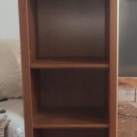 Libreria Ikea in legno di pino