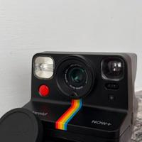 Macchina fotografica polaroid now+