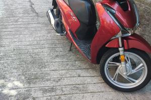 Honda SH