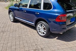 porsche cayenne  3.2 v6 