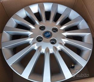 Cerchi in lega 17" originali FIAT GRANDE PUNTO