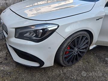 Mercedes cla shootingbrake 45 amg 