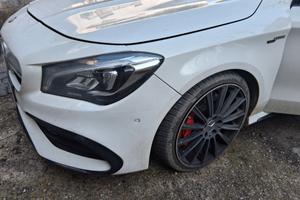Mercedes cla shootingbrake 45 amg 