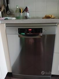 lavastoviglie Bosch serie4