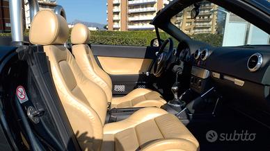 Audi TT Roadster 1.8T | Interni Beige UNICI | ASI