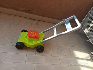 Tagliaerba giocattolo