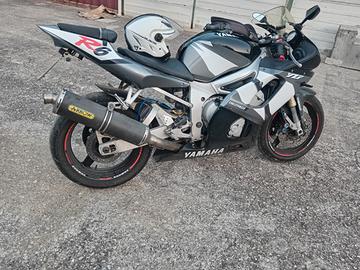 Yamaha yzf r6