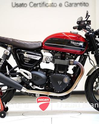 Triumph Speed Twin 1200 solo 11.200 km!