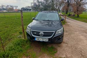 Volkswagen Tiguan 4x4 (targa polacca)