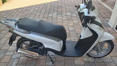 SCOOTER HONDA 125 SH I