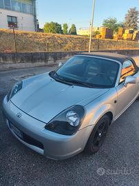 Toyota MR2 Spyder mk3