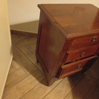due comodini vintage legno