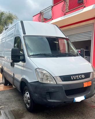 Iveco daily 35c14 coibendato (metano)