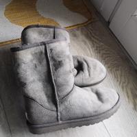 Ugg originali size W6