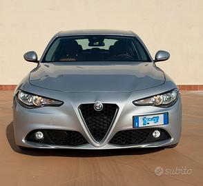 Alfa Romeo Giulia 2.0 Turbo Benzina 200 CV
