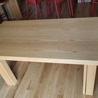 tavolo da pranzo sdoppiabile di design 