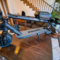 Monopattino elettrico 