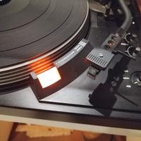 Giradischi Technics SL2000