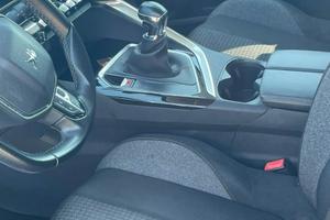 PEUGEOT 3008 1.5 BlueHDi Diesel 131 cv