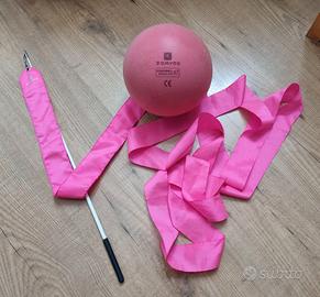 Set nastro e palla ginnastica ritmica Dechatlon