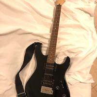 Chitarra elettrica YAMAHA Tourgear e amplificatore