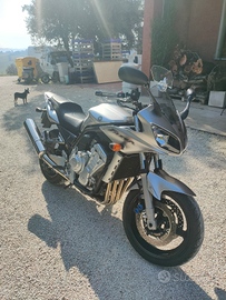 Yamaha fzs Fazer 1000