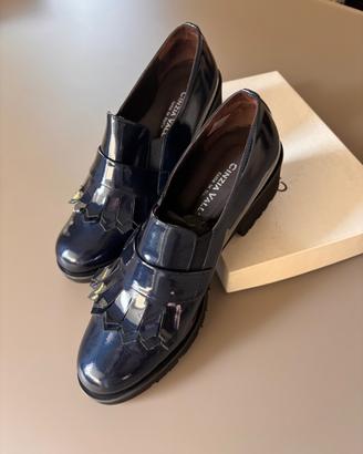 mocassini donna di vernice blu n. 40