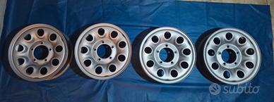 4 cerchi 5 fori suzuki vitara,jimny,samurai