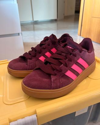 Scarpe Adidas 37 e 1/3 come nuove