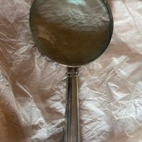 Lente di ingrandimento inglese con manico argento