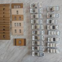 Placche e materiale elettrico