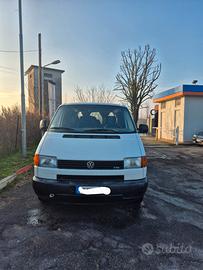 VolksWagen T4  2.5 TDI anno 2000 