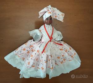 Bambola Haiti vintage tessuto e testa di argilla 
