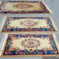 Parure di quattro tappeti orientali