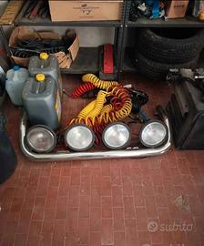 roll bar in acciaio completa di fari 