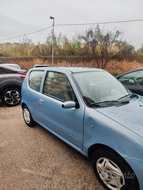 Fiat 600 1.1 cilindrata