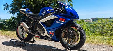 Suzuki k7 750 pronto pista
