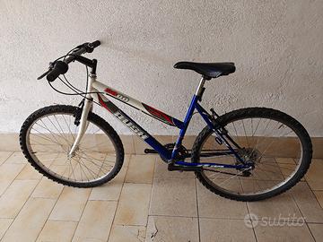 Mountain bike 