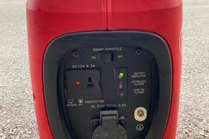 Generatore 220/12 volt ideale per camper 1kw