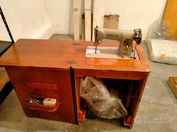 Vecchia Macchina da cucire Singer euro 130