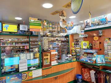 Tabaccheria in centro storico